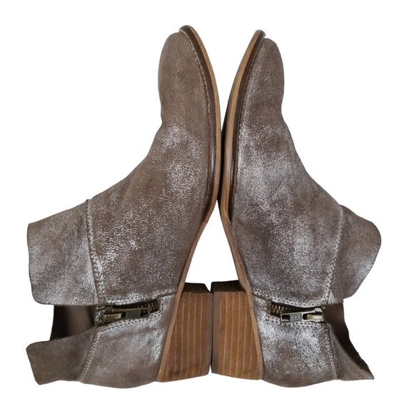 Seychelles "Snare" Metallic Pewter Ankle Booties Sz 8.5 - Picture 5 of 10